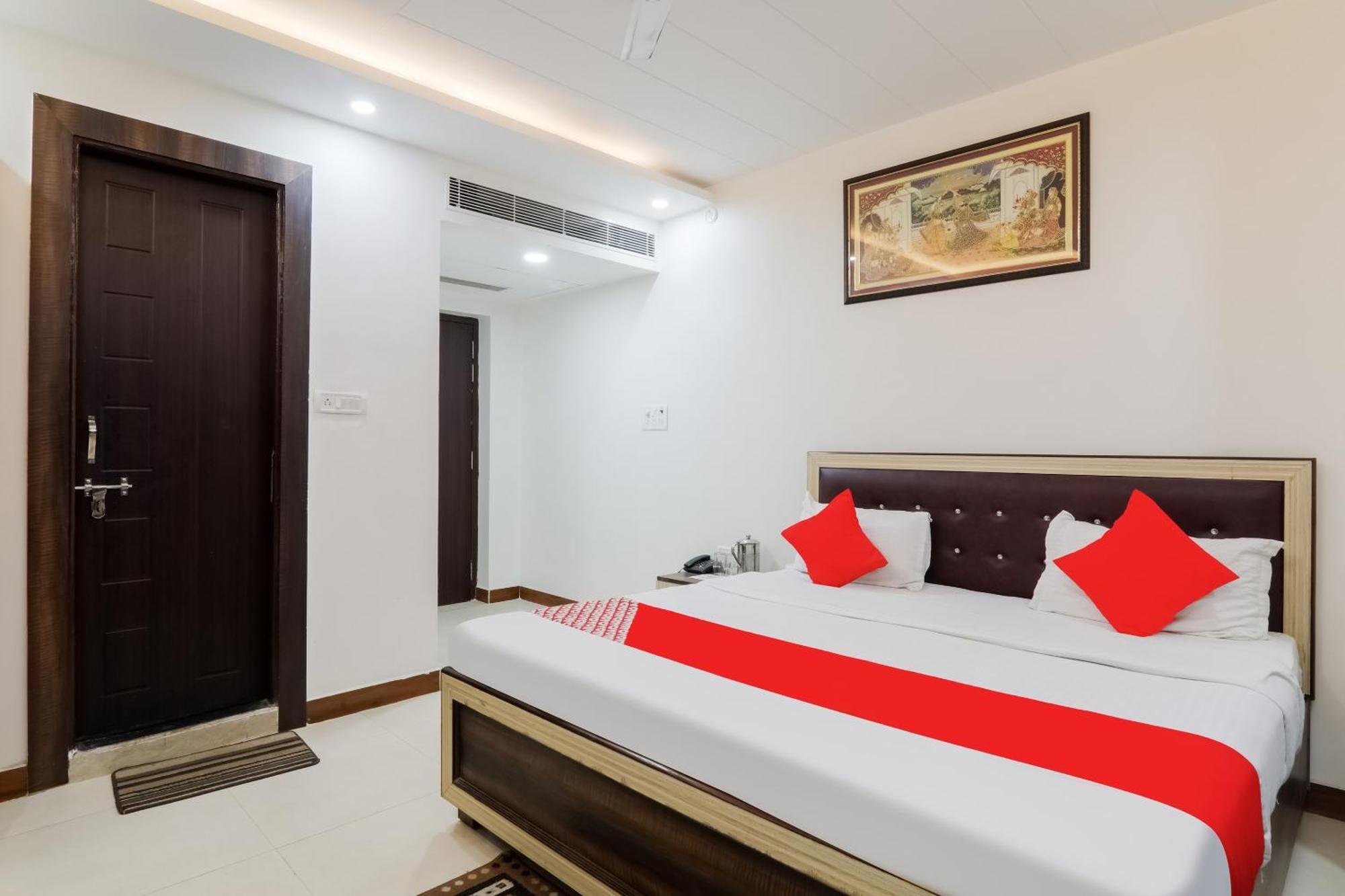 Hotel O The Maharaja Inn Lucknow Eksteriør bilde