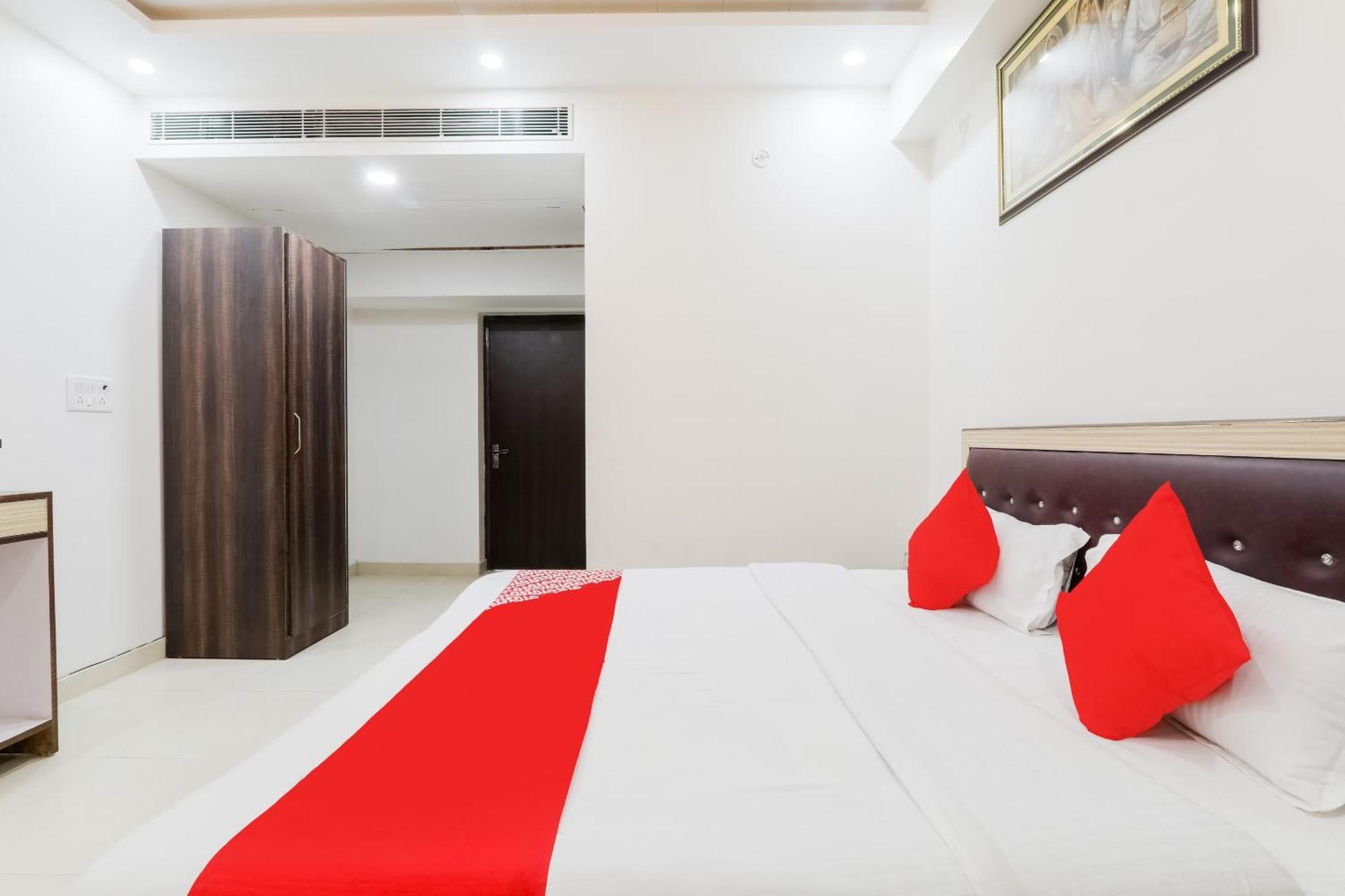 Hotel O The Maharaja Inn Lucknow Eksteriør bilde